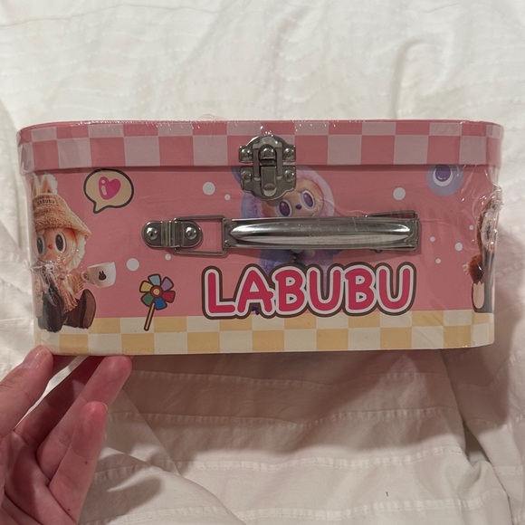 Labubu Tea Set! - Picture 2 of 7